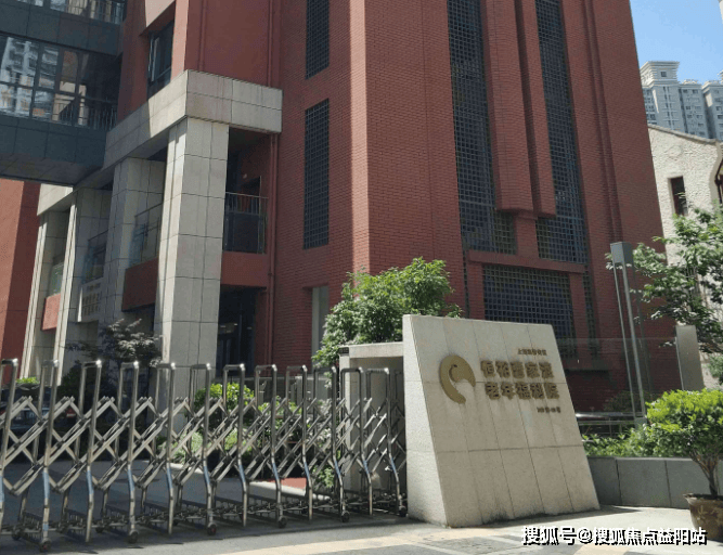 【恒裕曹家渡老年福利院】深度介绍明晰收费地址电线卧床瘫痪失智照护